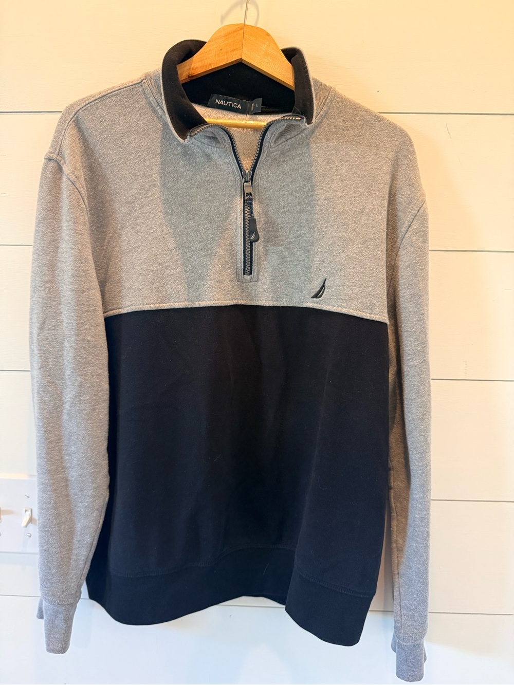 Nautica Men’s Gray and Black Half-Zip Pullover
